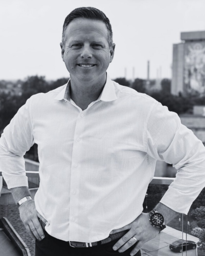 Scott Osborn — founder of Pilot Wealth Planners and The Wealthy Pilot Guy